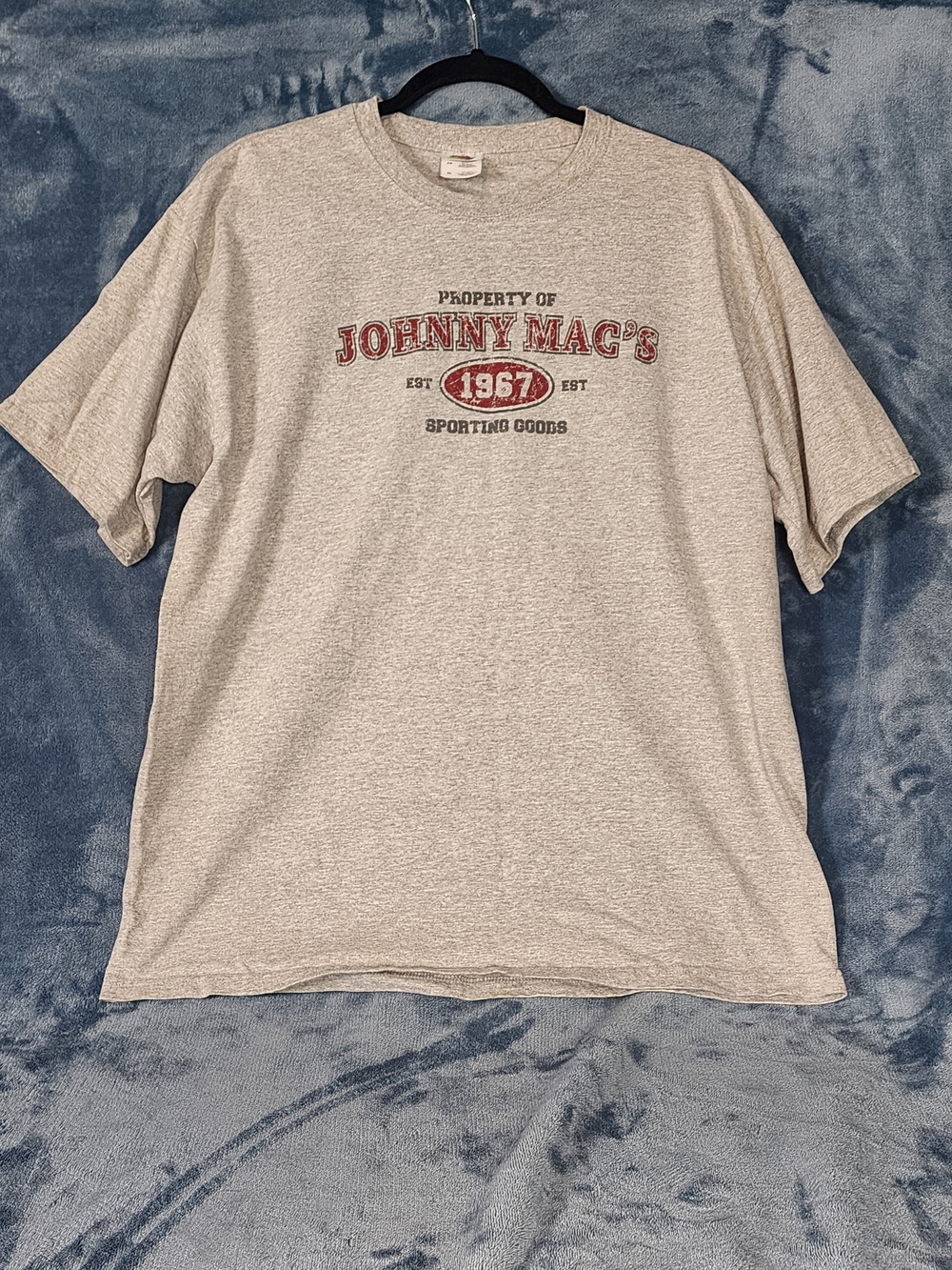 Fruit of the Loom Gray Short-Sleeve Tee with Red Graphic